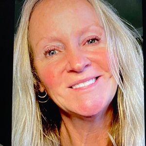 Meet your Posher, Cathleen